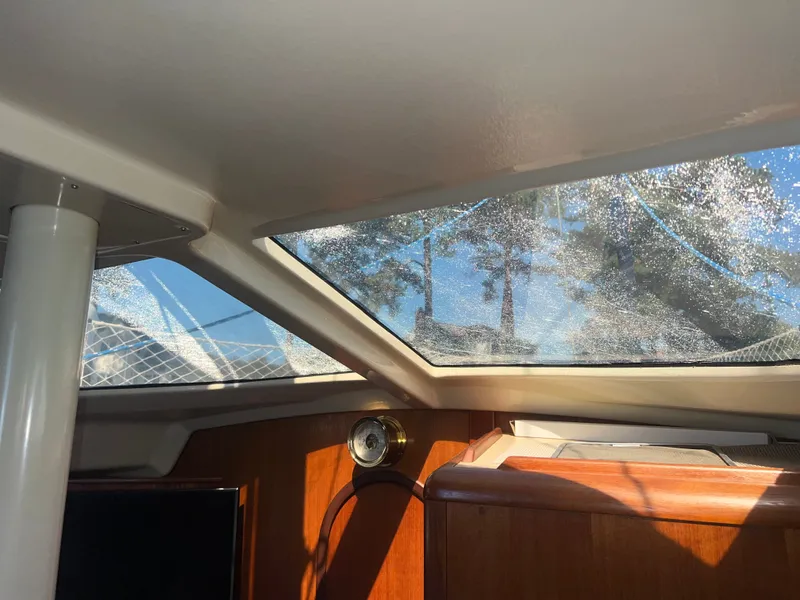 Slide: The Image of Hunter Passage 42 1993 - 66