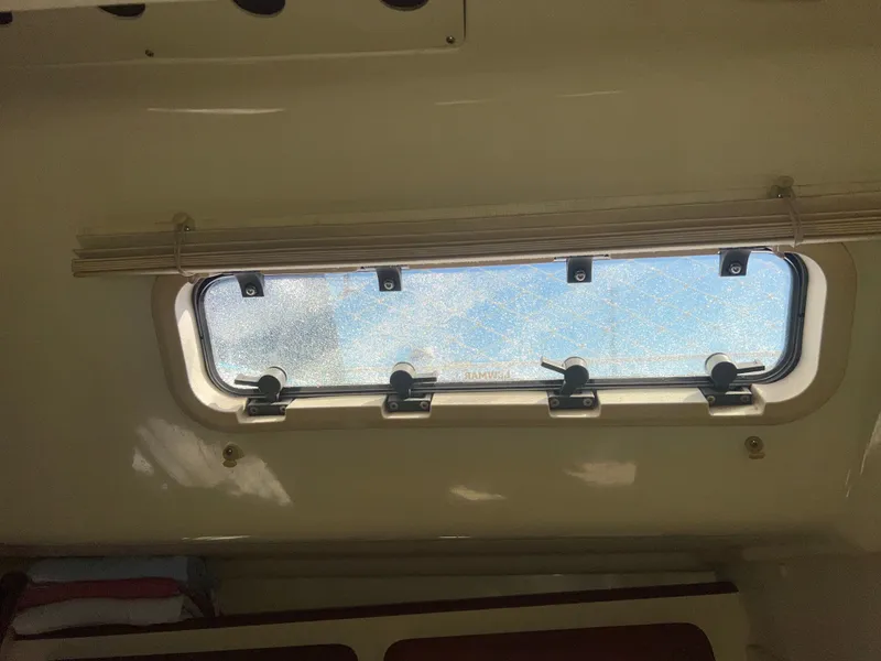 Slide: The Image of Hunter Passage 42 1993 - 76