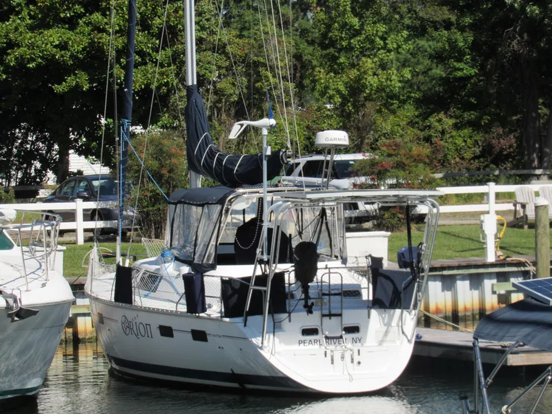 Slide: The Image of Hunter Passage 42 1993 - 9