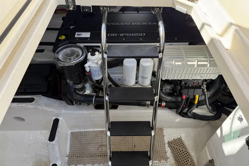 Slide: The Image of Engine compartment of 2023 Sabre 43 Salon Express with Volvo Penta D6-IPS650 engine. - 48