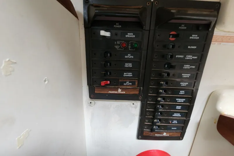 Slide: The Image of Boss stereo marine system above the nav station on the starboard side of salon - 43