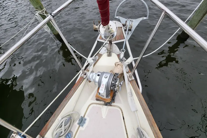 Slide: The Image of Bow of 1982 Pearson 323 sailboat with anchor and winch system. - 11