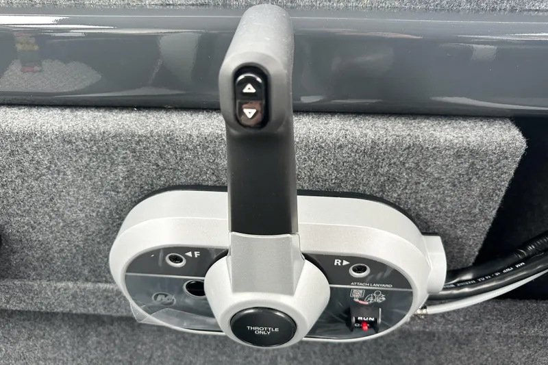 Slide: The Image of Throttle control lever of 2026 Lund 210 Heavy Gauge boat. - 22