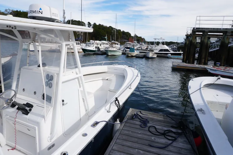 Slide: The Image of Regulator Marine 24 Forward Seating 2004 - 12