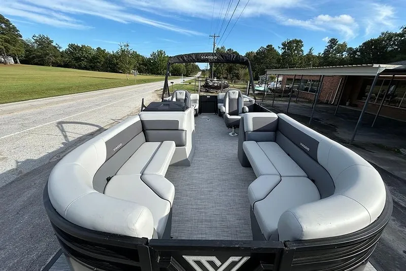 Slide: The Image of 2025 Viaggio Lago V-U pontoon boat with spacious seating and modern design. - 17