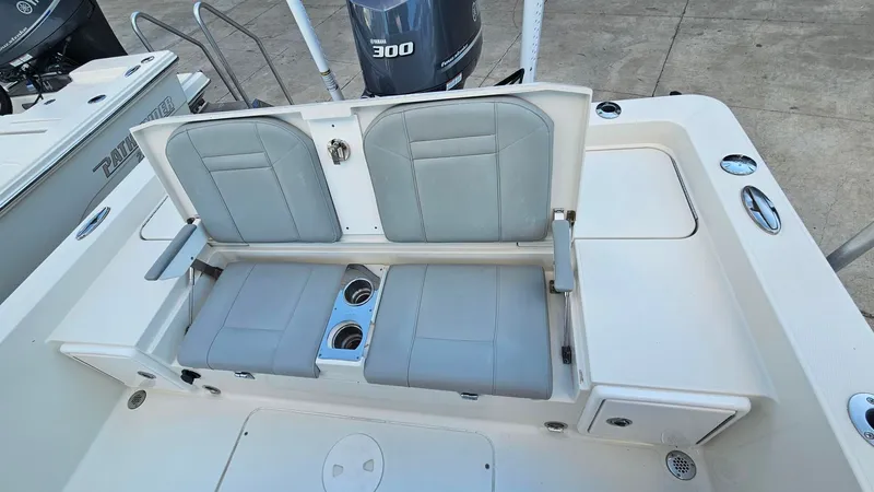 Slide: The Image of Ranger 2510 Bay 2018 - 10