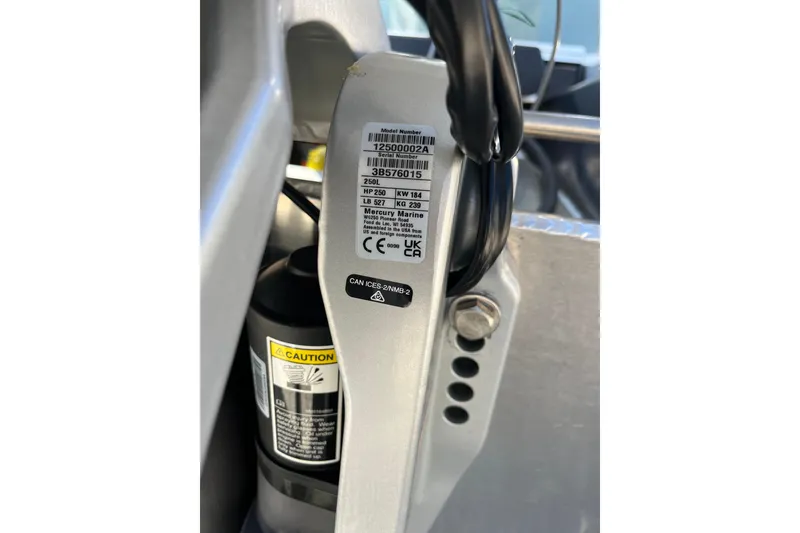 Slide: The Image of Label on Avalon 2585 Venture 85 VRB, Tri Toon, 2026 model, showing specifications and warnings. - 23