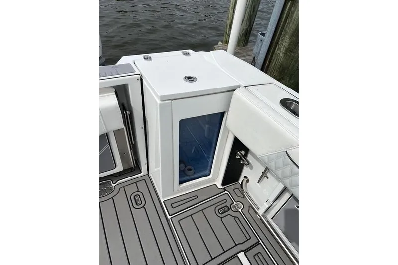 Slide: The Image of 2023 Blackfin 272 DC boat interior with sleek design and modern features. - 6