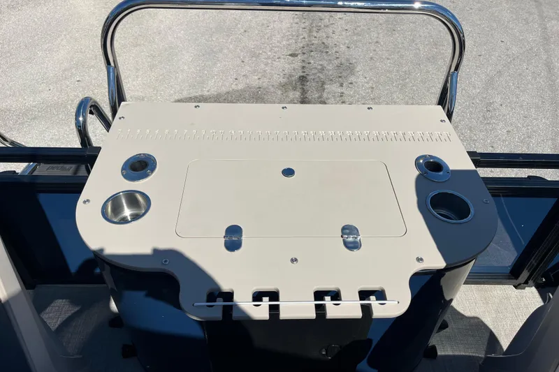 Slide: The Image of 2025 Avalon 2585 Venture Center Console Fish boat with tri-toon high performance features. - 23