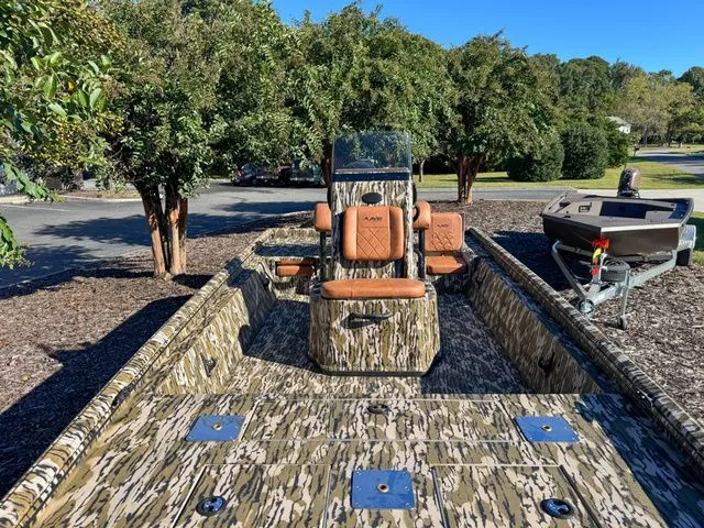 Slide: The Image of Avid 20 Rogue CC 2026 - 5