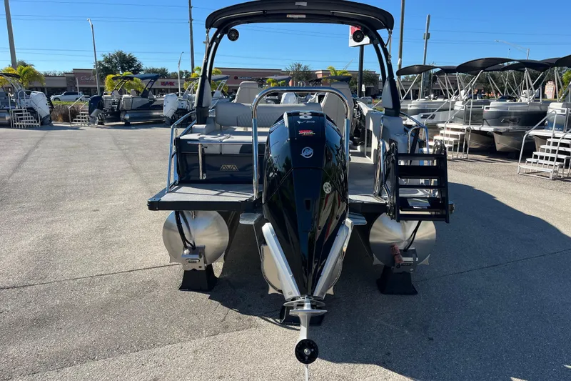 Slide: The Image of 2026 Avalon 2585 Catalina VRB Tri Toon with Mercury 300hp V-8 engine, rear view. - 6