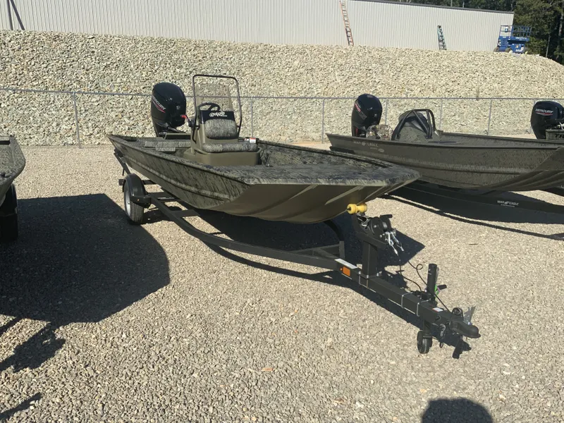 Slide: The Image of Tracker 1860 CC 2026 - 6