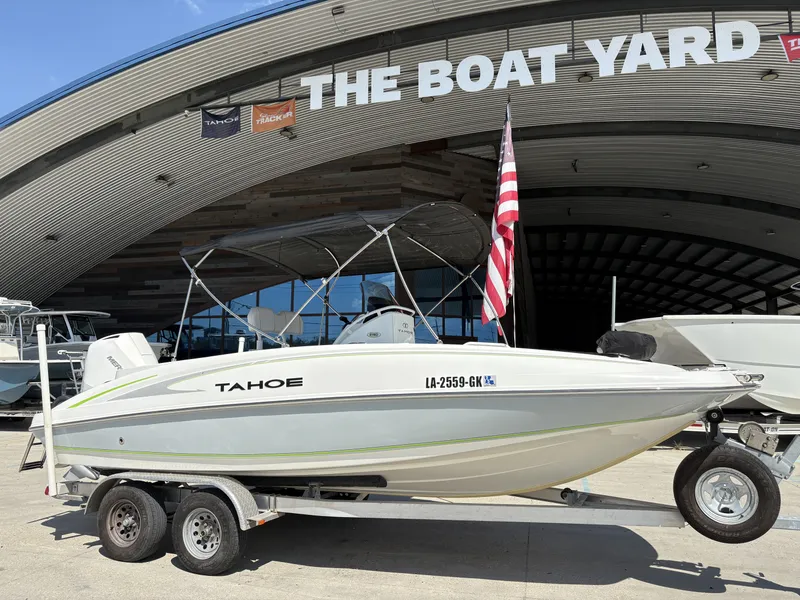 Slide: The Image of Tahoe 2150 CC 2019 - 10