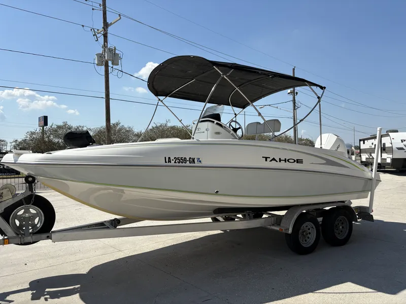 Slide: The Image of Tahoe 2150 CC 2019 - 7