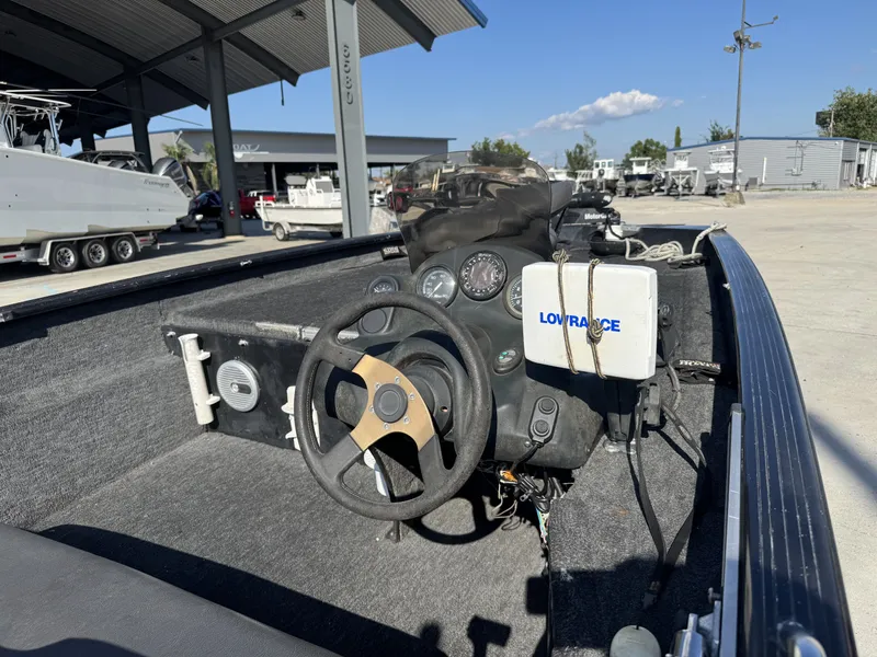 Slide: The Image of Xpress XP18 2001 - 6