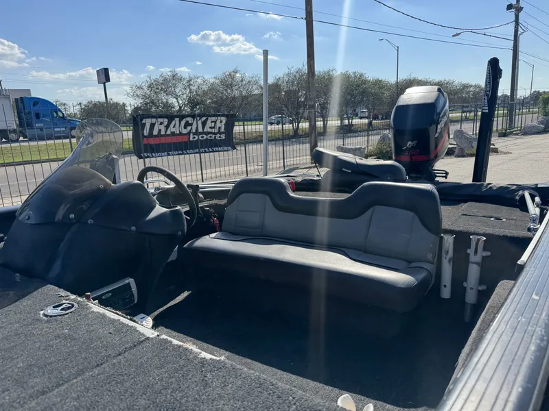 Slide: The Image of Xpress XP18 2001 - 9