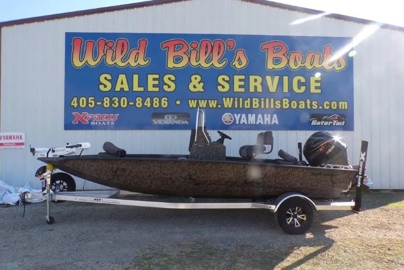 The Image of 2026 Xpress H20B Bay boat at Wild Bill's Boats sales and service. - 0