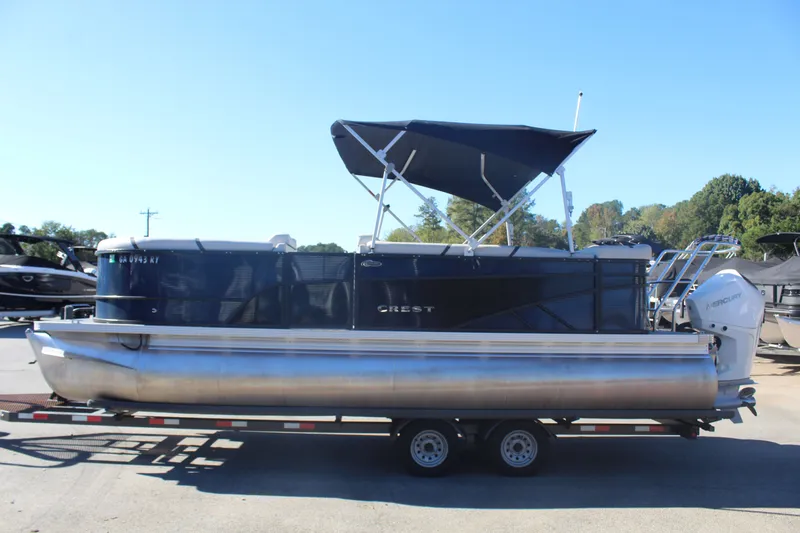 The Image of Crest Classic 220 DLX 2023 - 1