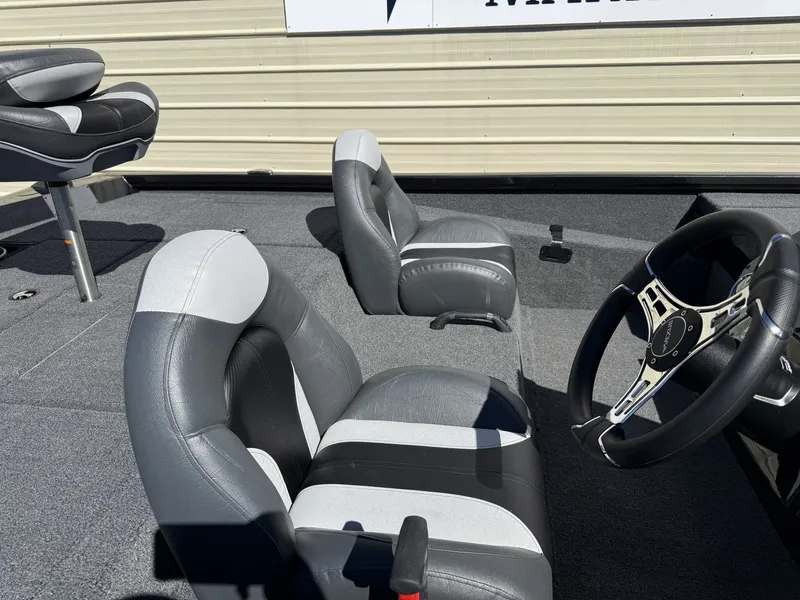 Slide: The Image of Vexus AVX 1980 2026 - 5