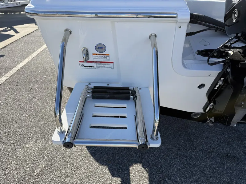 Slide: The Image of Sea Pro 172 Bay 2026 - 4