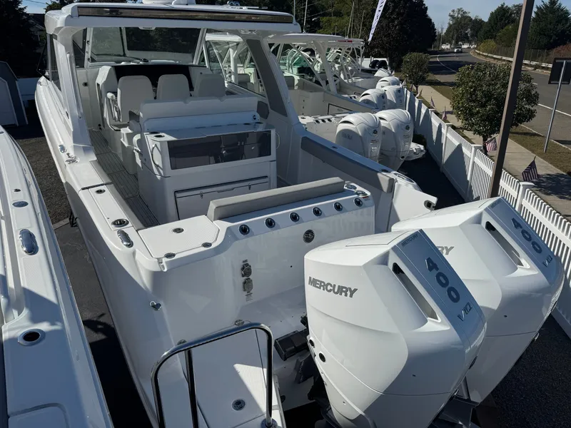 Slide: The Image of Everglades 367 CX 2026 - 34