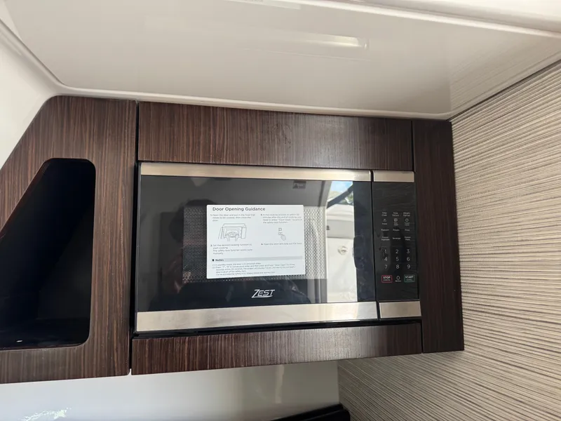 Slide: The Image of Everglades 367 CX 2026 - 42