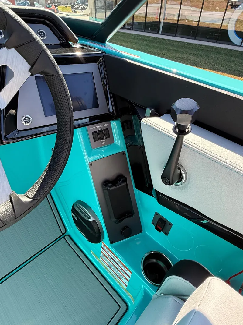 Slide: The Image of MasterCraft NXT22 2026 - 25