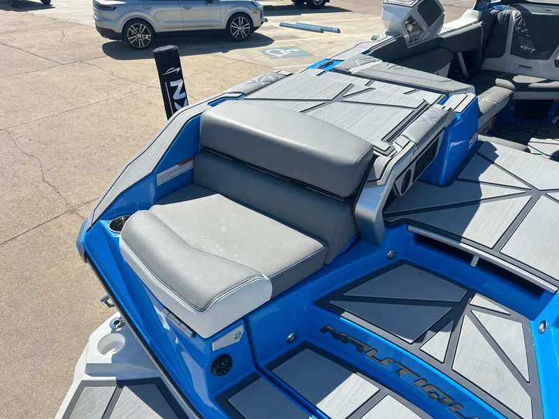 Slide: The Image of Nautique Super Air Nautique G23 Paragon 2026 - 11