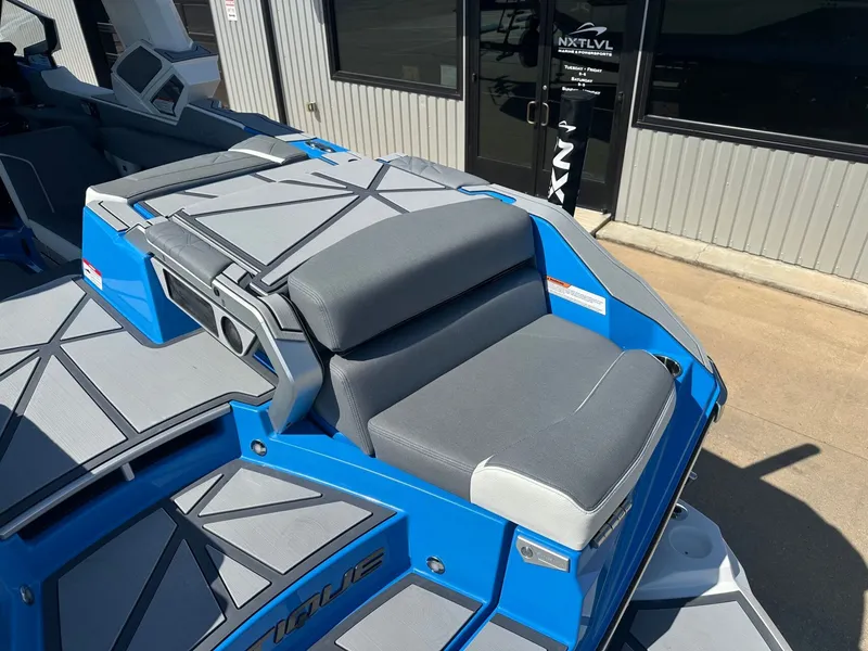 Slide: The Image of Nautique Super Air Nautique G23 Paragon 2026 - 12