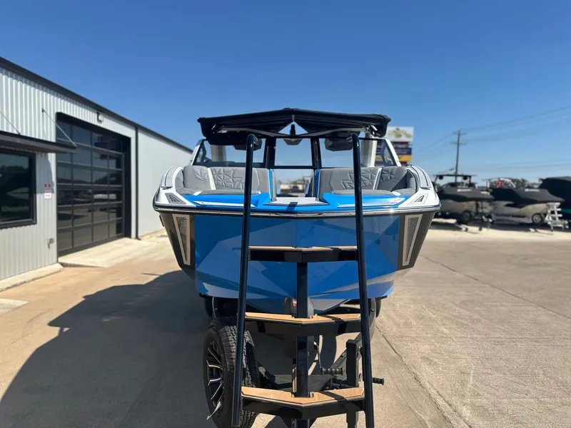 Slide: The Image of Nautique Super Air Nautique G23 Paragon 2026 - 8