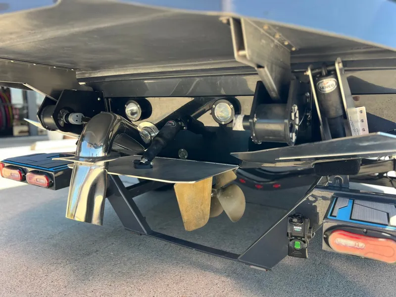 Slide: The Image of Supra SA450 2021 - 5