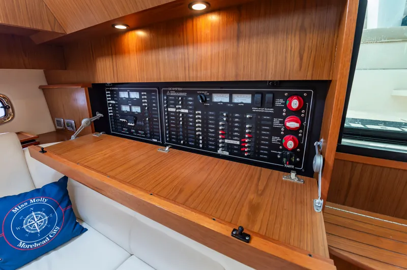 Slide: The Image of Tiara 39 Coronet 2015 - 27