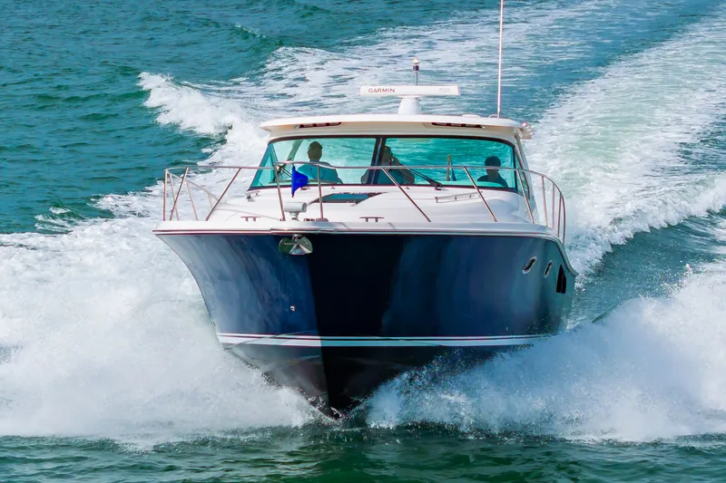 Slide: The Image of Tiara 39 Coronet 2015 - 44