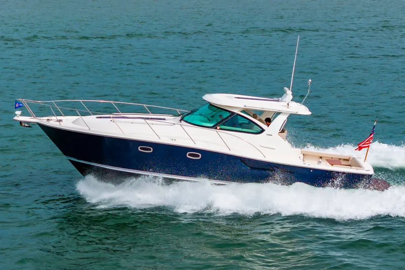 Slide: The Image of Tiara 39 Coronet 2015 - 46