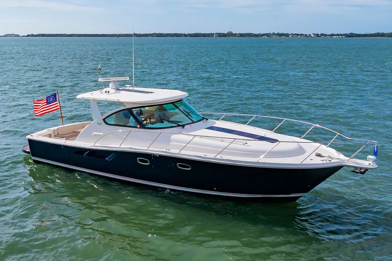 Slide: The Image of Tiara 39 Coronet 2015 - 50