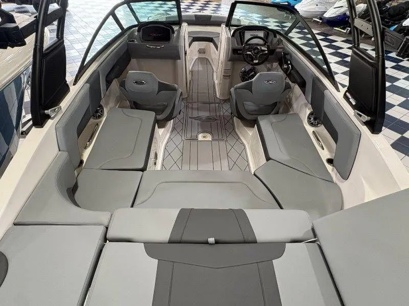 Slide: The Image of Chaparral GTS 3 2026 - 17