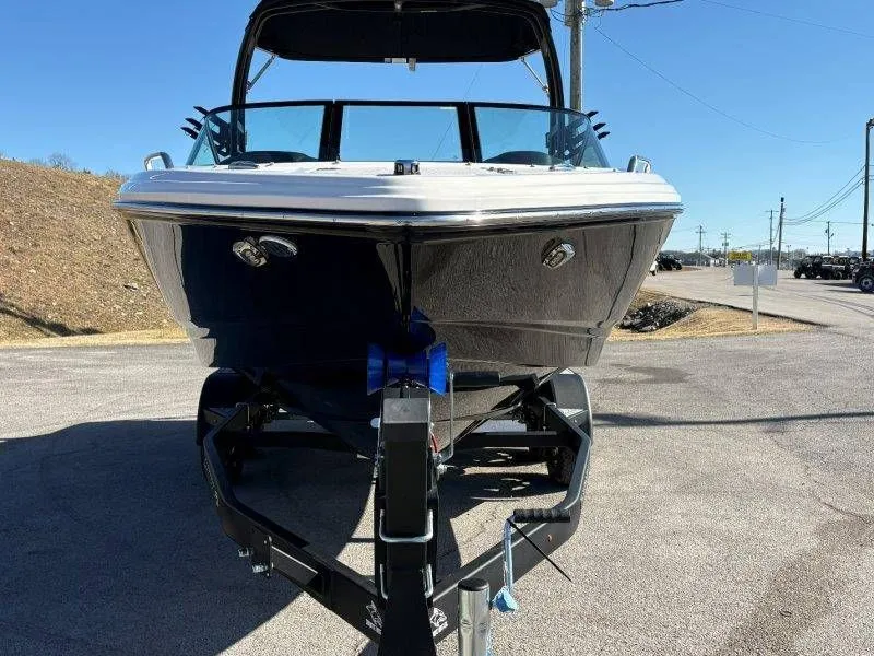 Slide: The Image of Chaparral GTS 3 2026 - 38