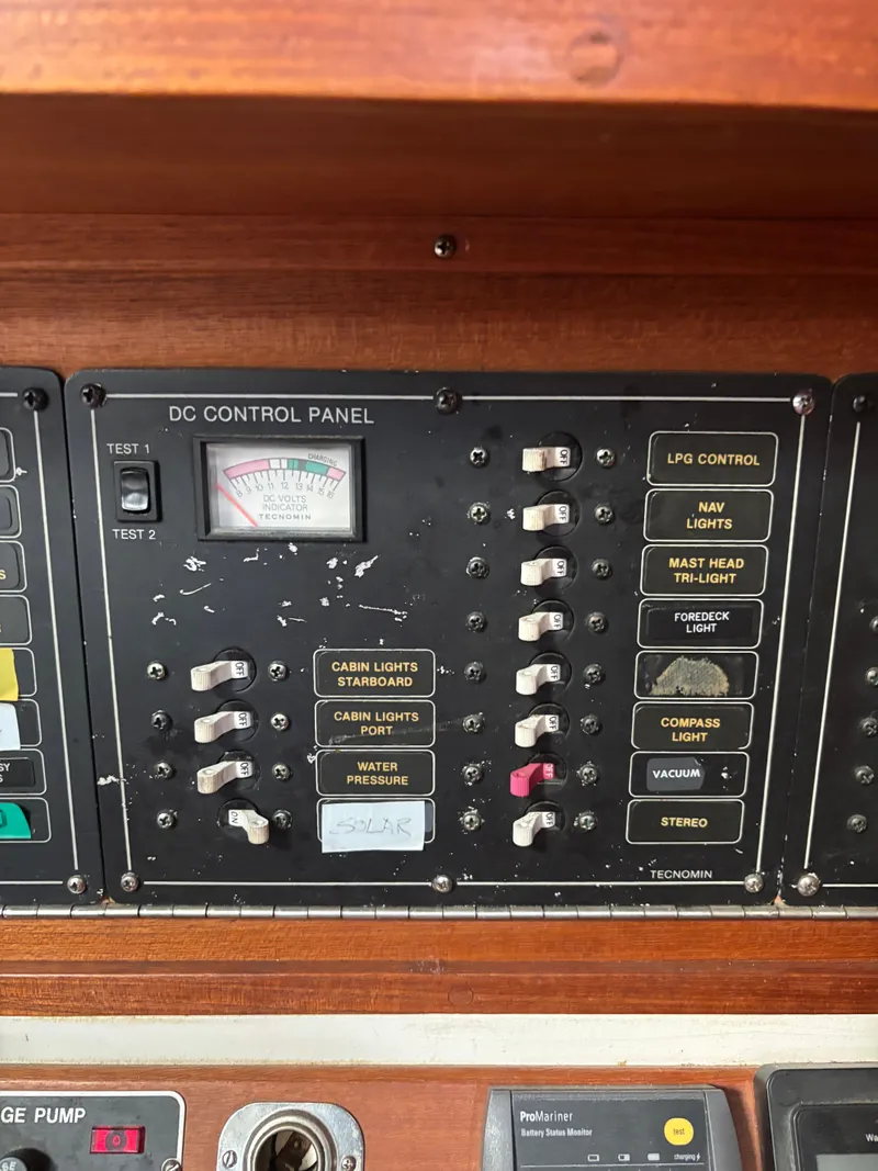 Slide: The Image of Goman Express 35 1987 - 70