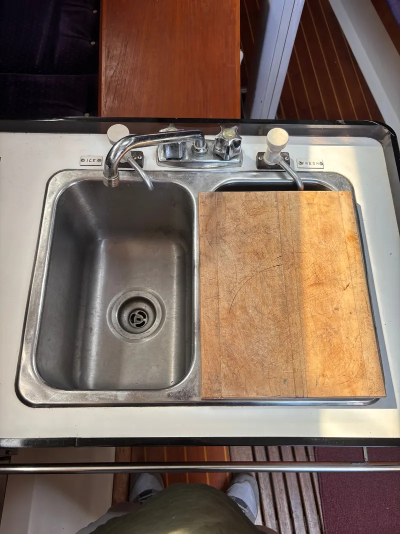 Slide: The Image of Goman Express 35 1987 - 80