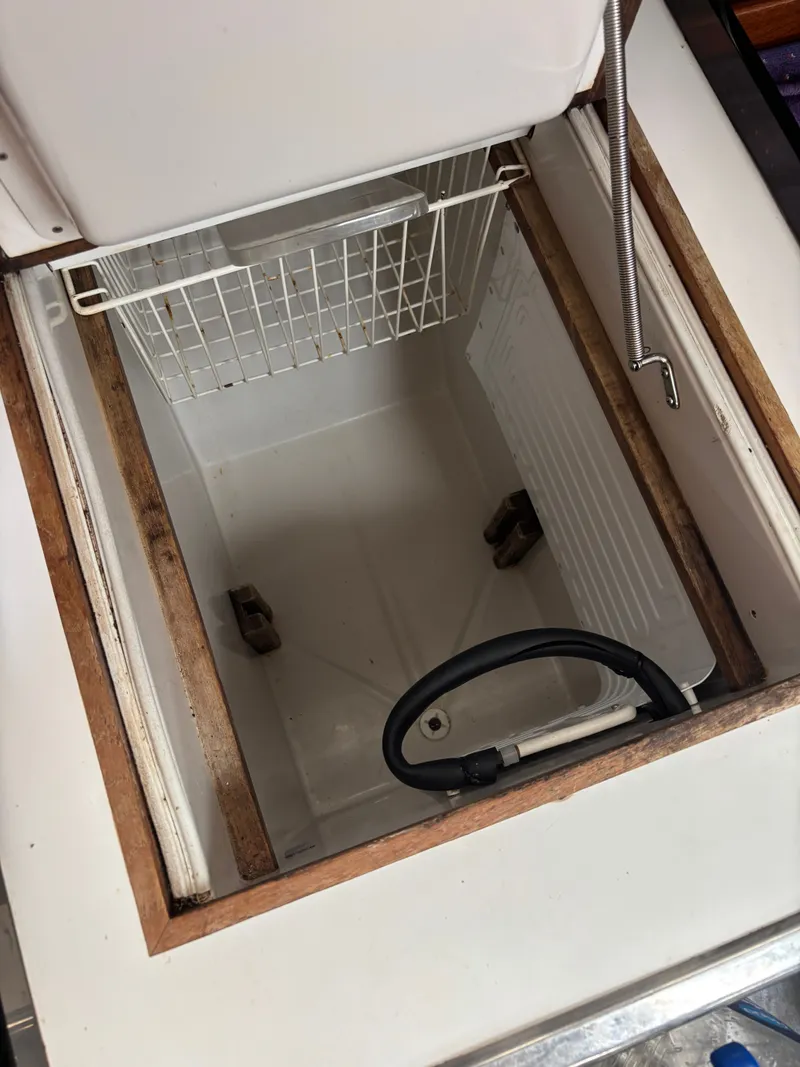 Slide: The Image of Goman Express 35 1987 - 82