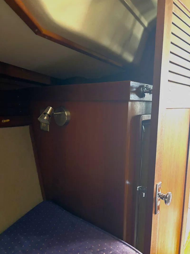 Slide: The Image of Goman Express 35 1987 - 84