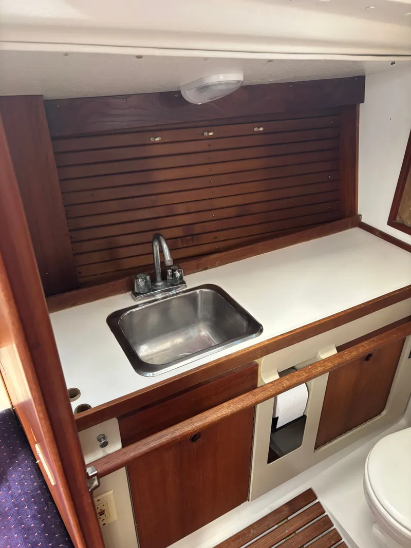 Slide: The Image of Goman Express 35 1987 - 86