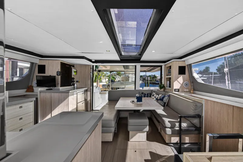 Slide: The Image of Luxurious interior of 2019 Leopard 45 catamaran with modern design and spacious seating area. - 74