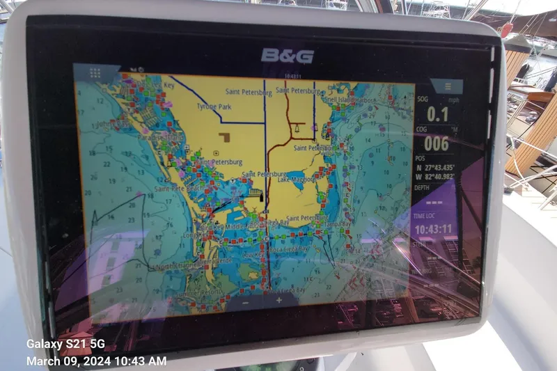 Slide: The Image of NEW B&G Electronics (2022) - 17