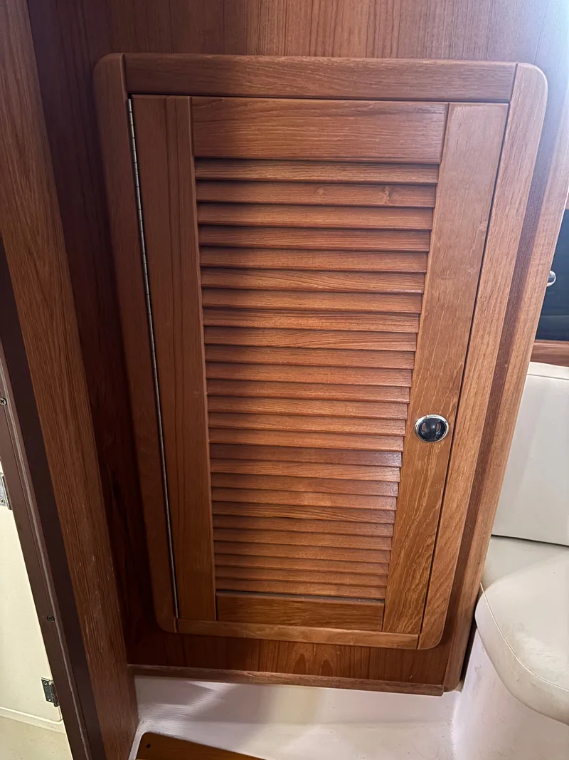 Slide: The Image of Catalina 380 2000 - 100