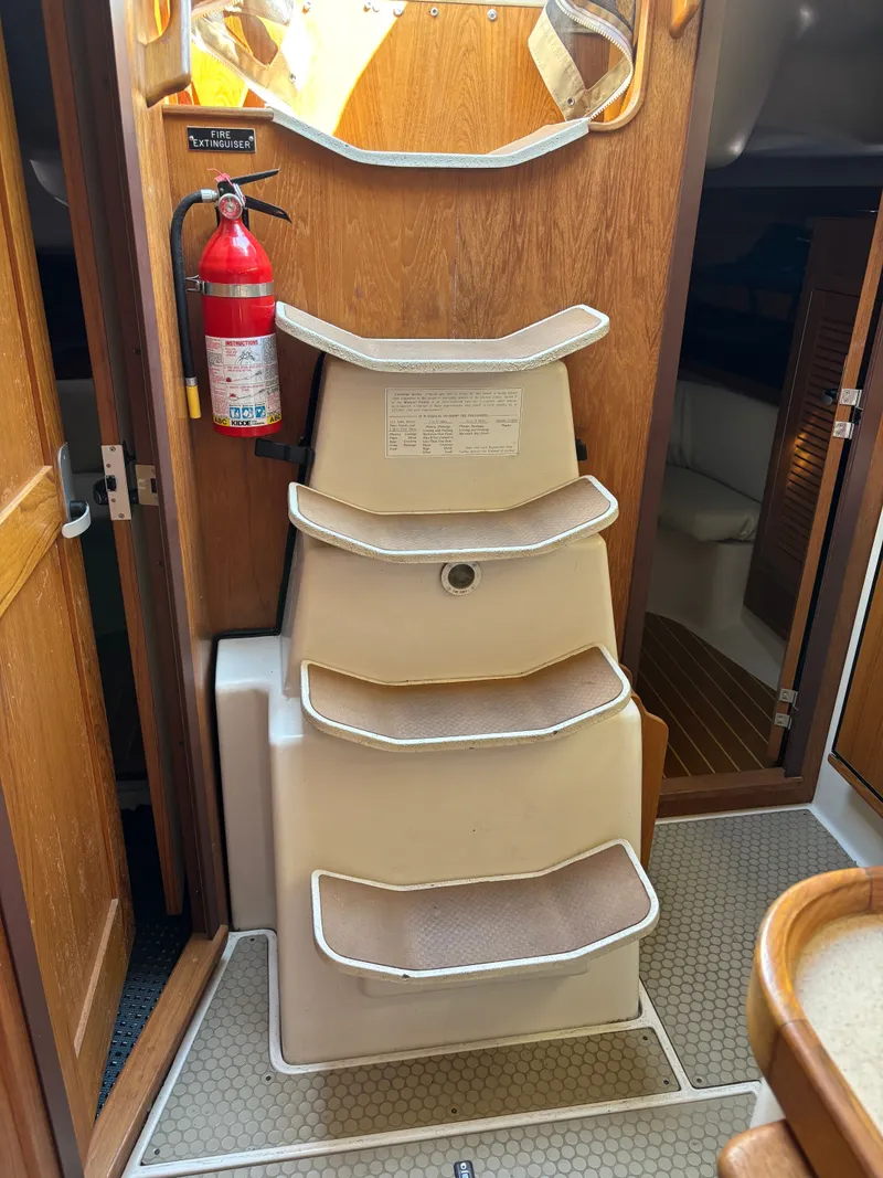 Slide: The Image of Catalina 380 2000 - 62