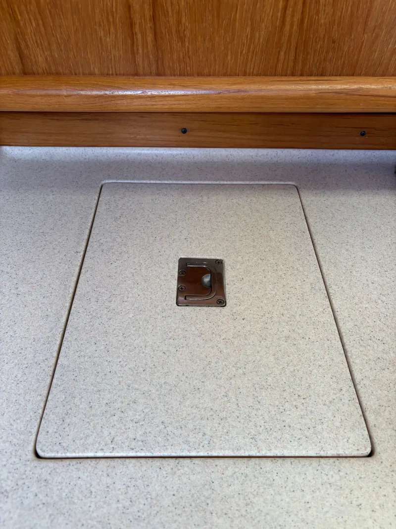 Slide: The Image of Catalina 380 2000 - 67