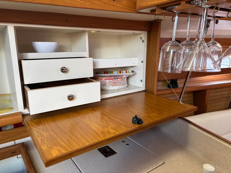 Slide: The Image of Catalina 380 2000 - 70