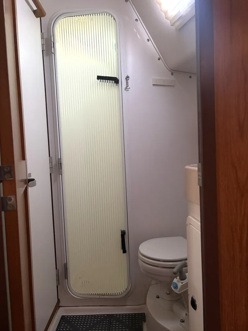 Slide: The Image of Catalina 380 2000 - 87