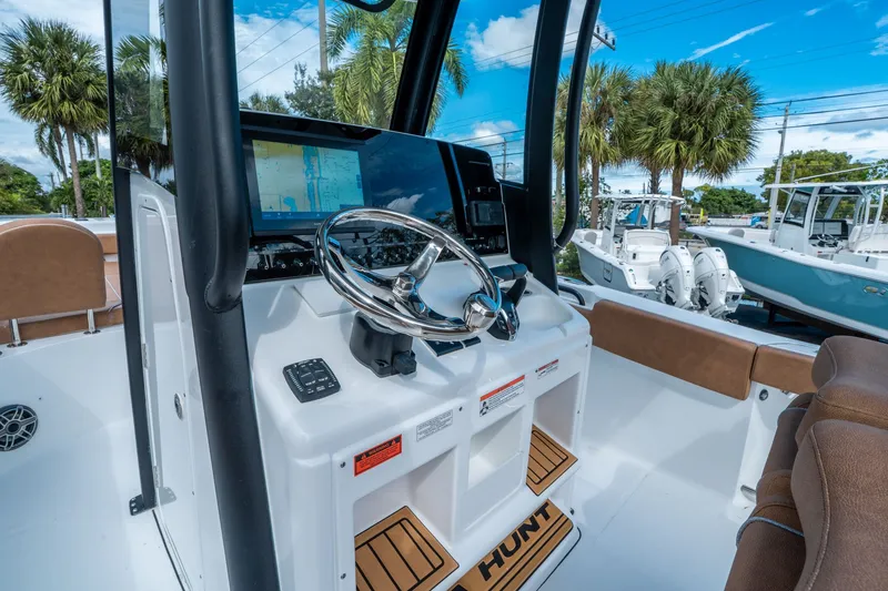 Slide: The Image of Sea Hunt Gamefish 27 Forward Seating 2026 - 19